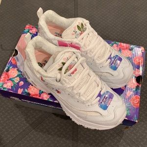 Skechers D' Lite Floral women shoes